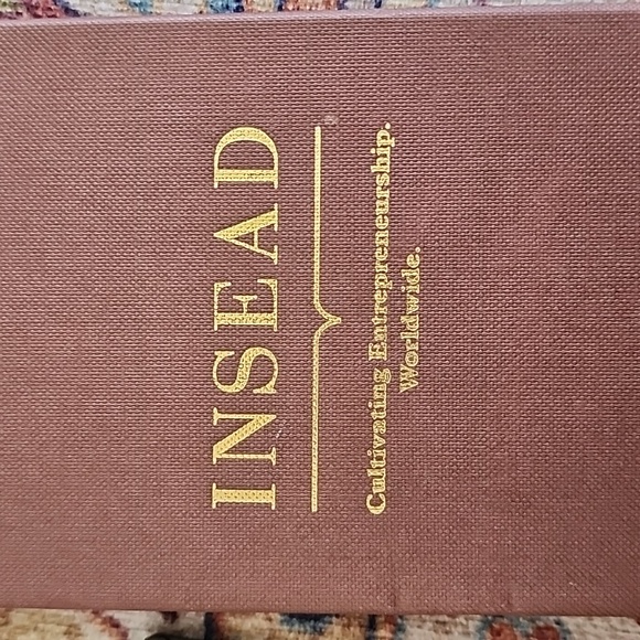 NEW INSEAD Leather Card Holder With Box - Picture 5 of 6